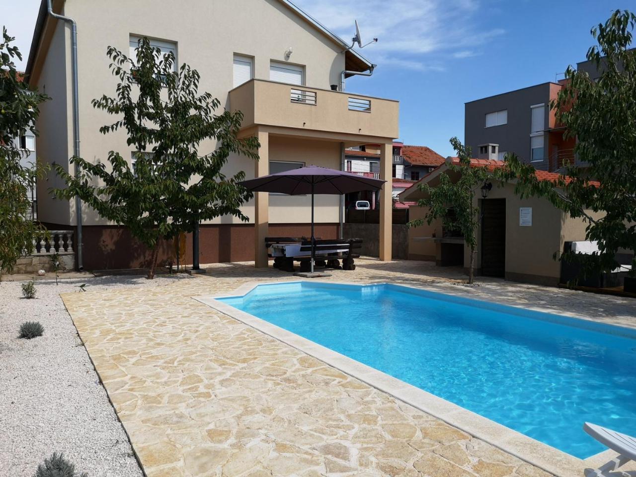 Holiday Retreat Apartment - Ζαντάρ Εξωτερικό φωτογραφία